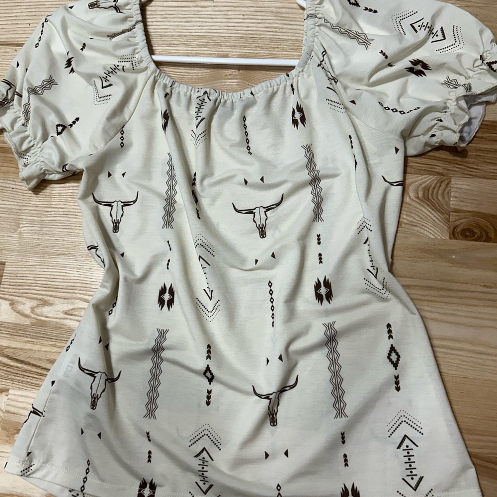 Cream Patterned Women's Blouse